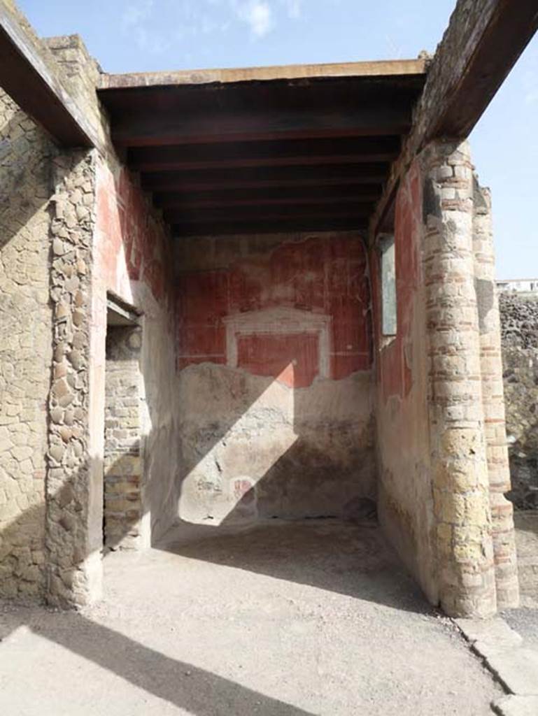 IV.4, Herculaneum, October 2014. Looking towards north wall of courtyard 3. Photo courtesy of Michael Binns.